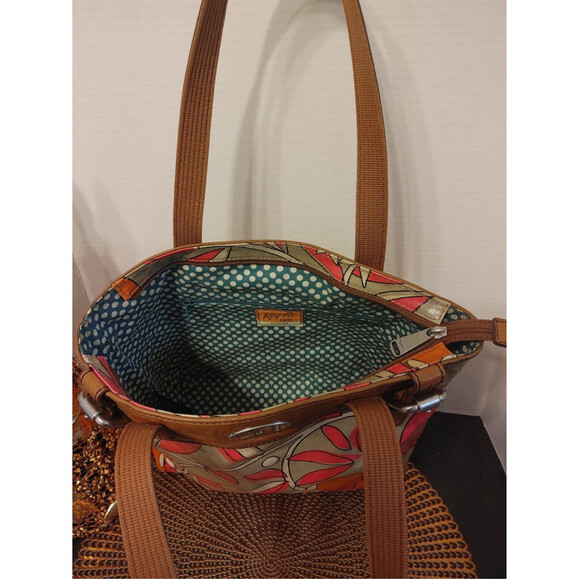 Fossil Tote - Picture 7 of 8